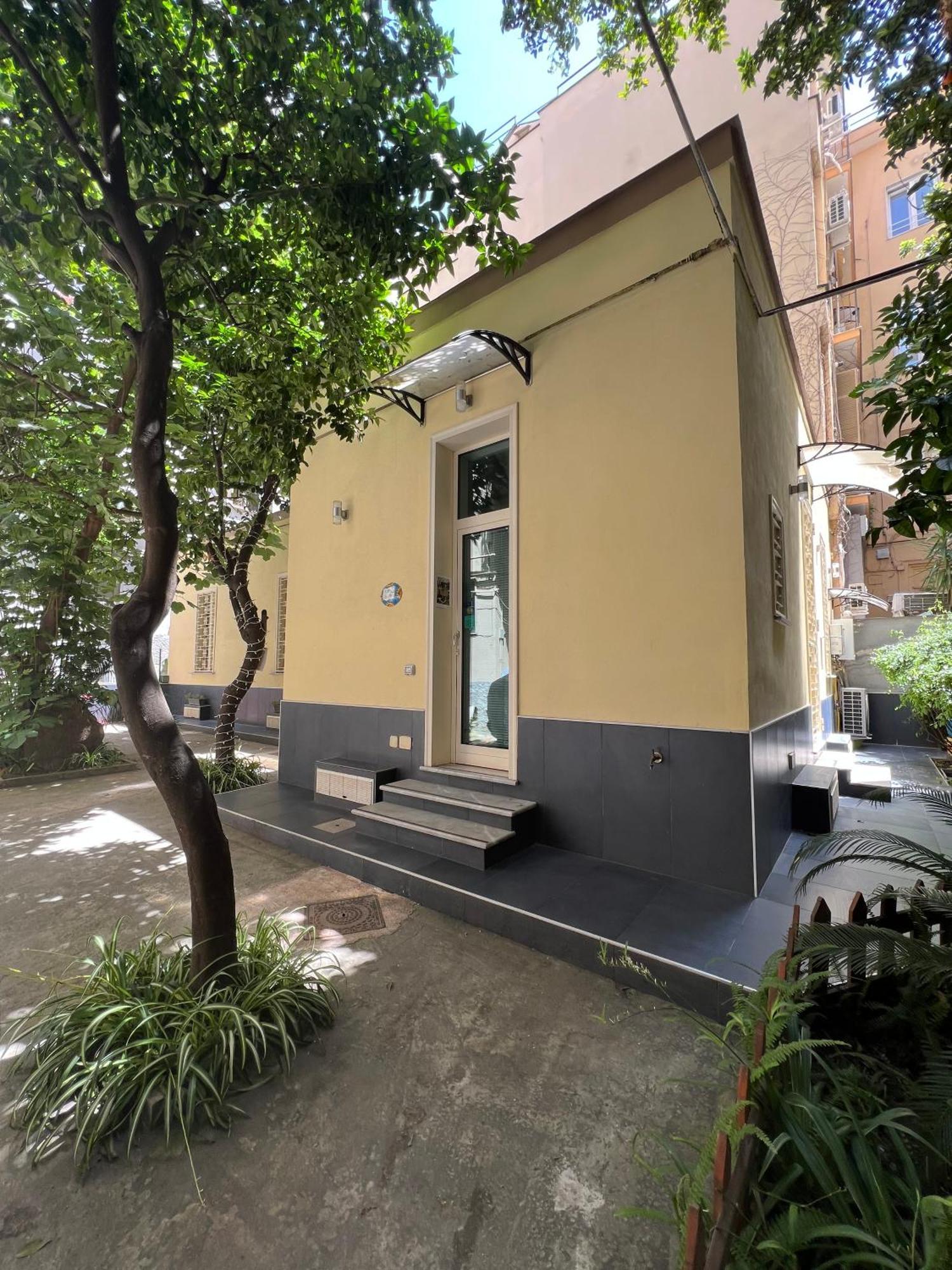 نابولي Wanda Bed&Breakfast المظهر الخارجي الصورة