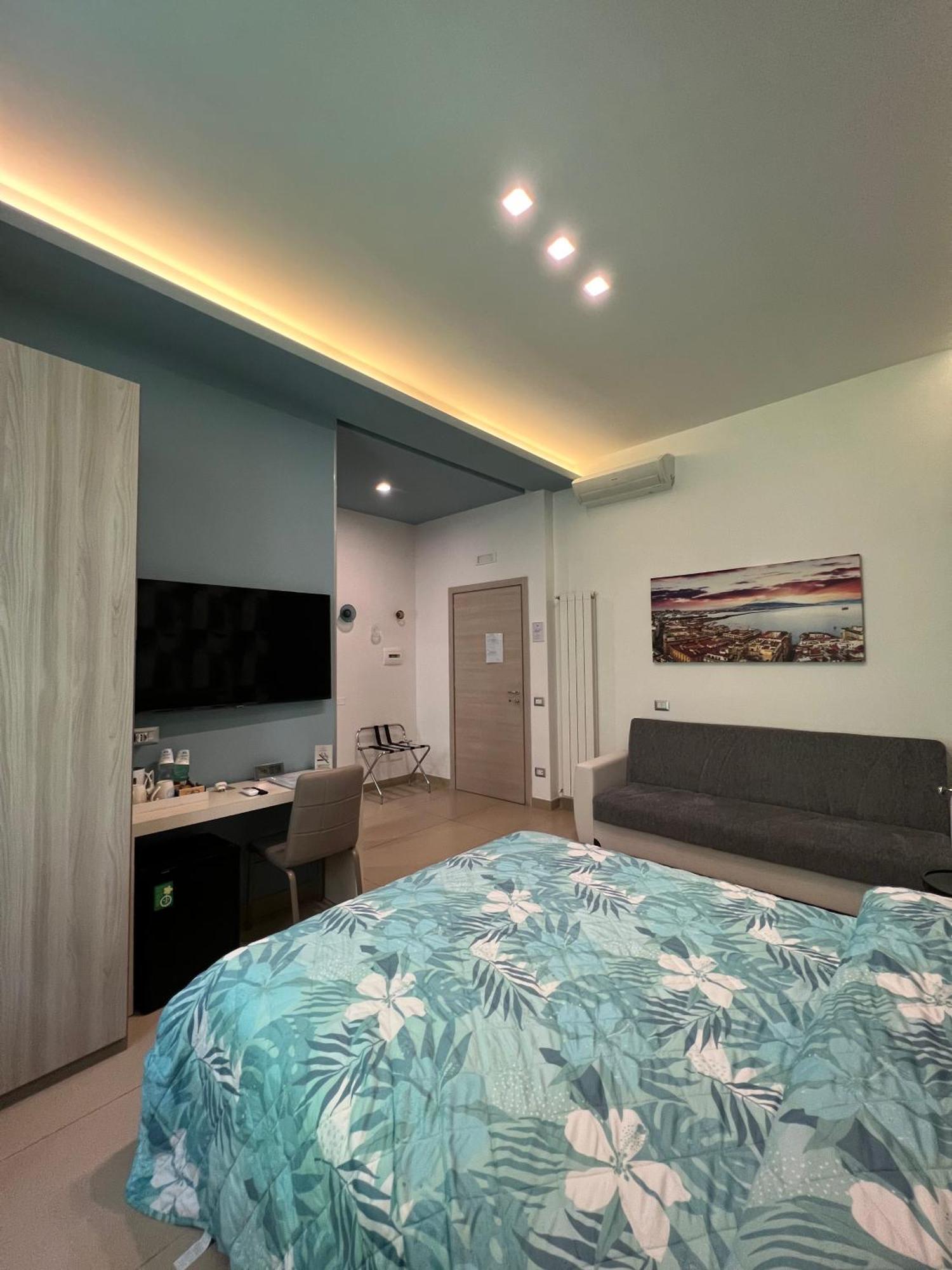 نابولي Wanda Bed&Breakfast المظهر الخارجي الصورة